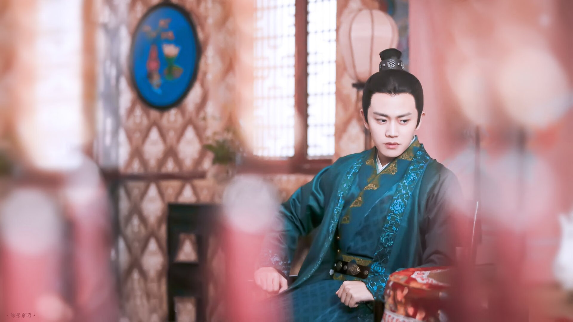 LEYU SPORTS中国官方网站-LOL中单对线博弈精彩程度不输打团场面,上单博弈